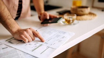 Jenis-Jenis Invoice: Pengertian, Fungsi, dan Contoh Penggunaannya dalam Bisnis