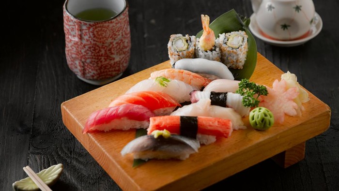Ilustrasi sushi