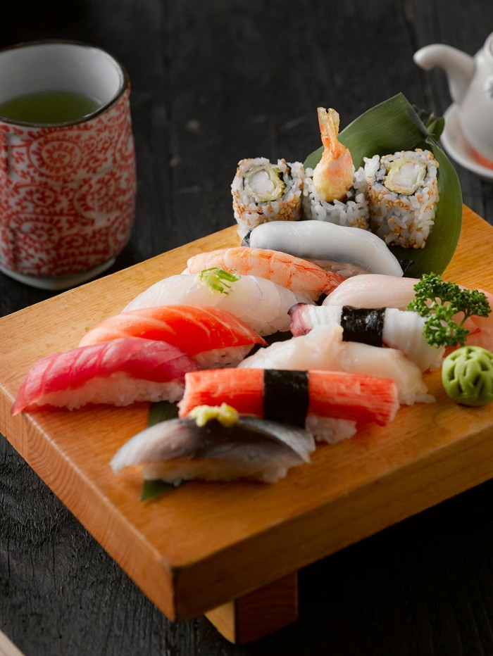 Ilustrasi sushi
