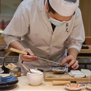 Viral Istilah 'Omakase' Dibahas Netizen di Medsos, Apa Itu?