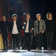 Mengenang Sosok Liam Payne, One Direction Bagikan Pesan yang Menyentuh Hati