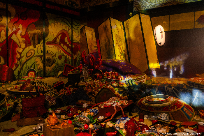 Bicara tentang instalasi pameran, pengunjung bisa melihat betapa 