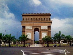 Monumen Simpang Lima Gumul Simbol Sejarah dari Kediri