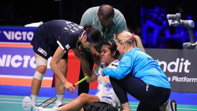 An Se Young mendoakan Gregoria Mariska Tunjung lekas sembuh setelah mengalami cedera saat bertemu pada semifinal Denmark Open 2024.