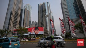FOTO: Suasana Sudirman-Thamrin Jelang Pelantikan Prabowo-Gibran
