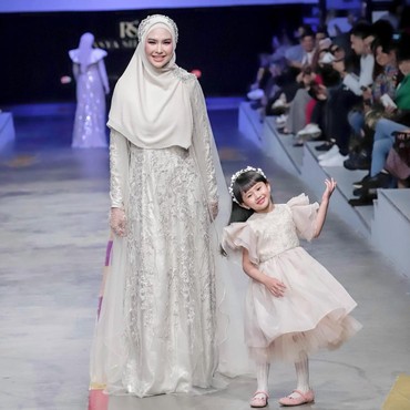 Kartika Putri Hamil Anak Ketiga, Khalisa Berharap Punya Adik Laki-laki