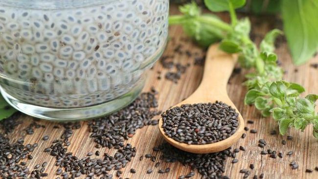 Minuman chia seed belakangan tengah jadi perbincangan di media sosial. Lantas, apa efeknya pada tubuh saat minuman chia seed dikonsumsi setiap hari?