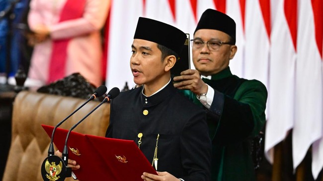 Gibran Rakabuming Raka resmi dilantik sebagai Wakil Presiden RI untuk periode 2024-2029. Ia akan mendapat gaji dan sejumlah tunjangan.
