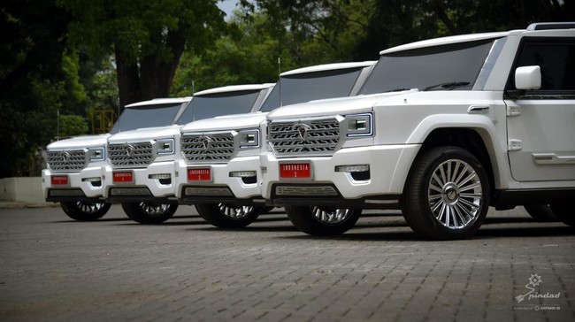 Induk perusahaan Pindad, Len Industri, mengklaim pihaknya sanggup memproduksi Maung 600-1.000 unit per bulan.