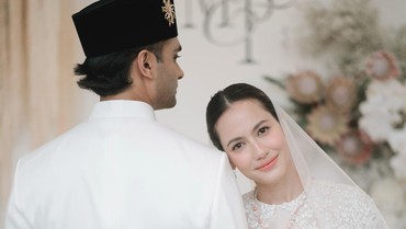 img-title Unggahan Pevita Pearce Sebelum Umumkan Pernikahan