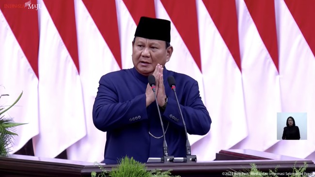 Prabowo Subianto resmi dilantik sebagai Presiden RI periode 2024-2029 di Gedung Nusantara, Kompleks Parlemen, Senayan, Jakarta, Minggu (20/10).