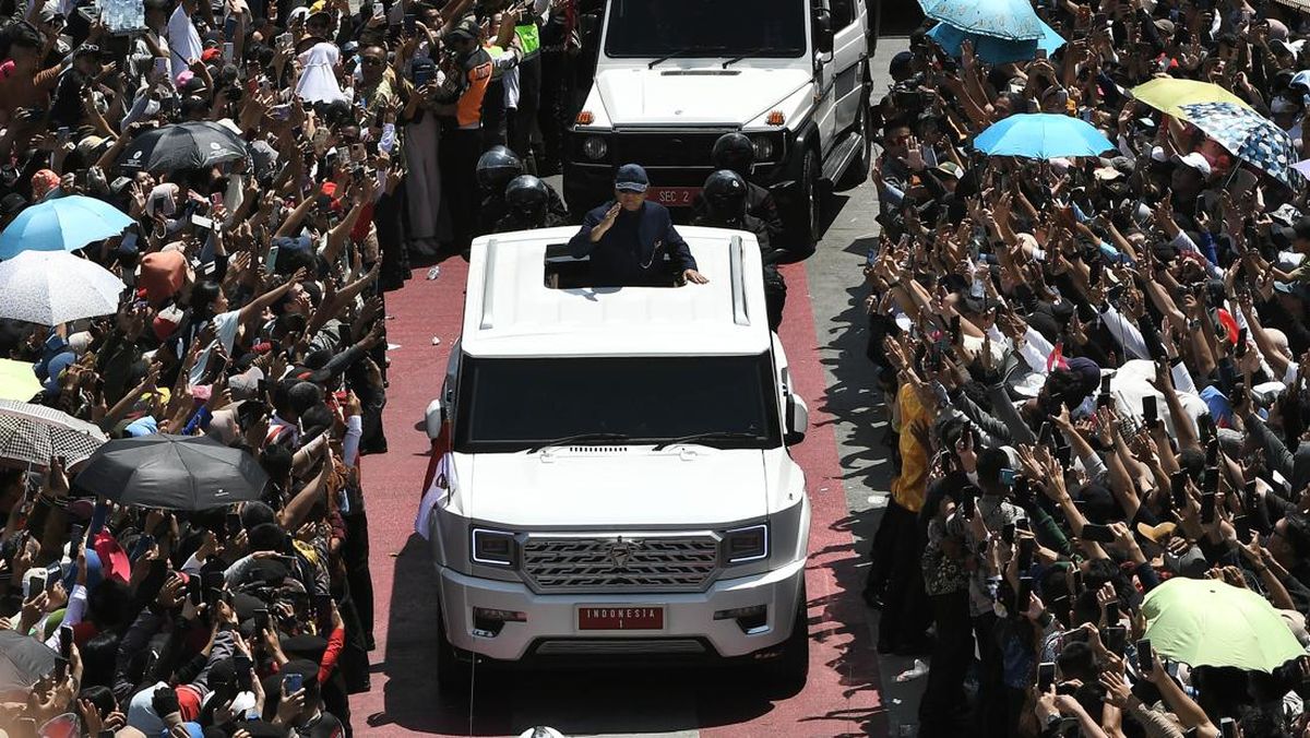 Eddy Soeparno Usul Pimpinan MPR Pakai Mobil Maung seperti Prabowo