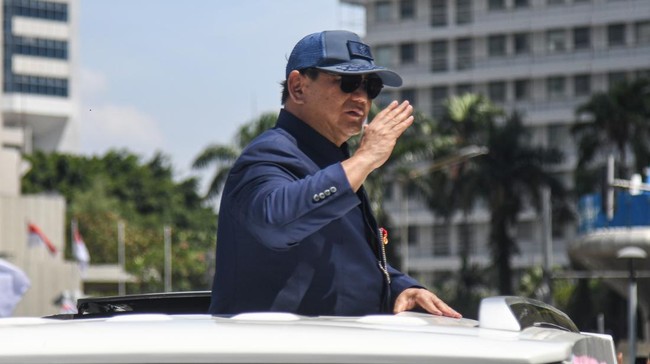 Presiden Prabowo mengancam akan melakukan reshuffle kabinet terhadap menteri-menteri atau pembantunya yang tidak berpihak pada rakyat.