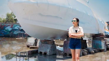 Prilly Latuconsina Pamer Beli Kapal Yacht, Harganya Bikin Melongo
