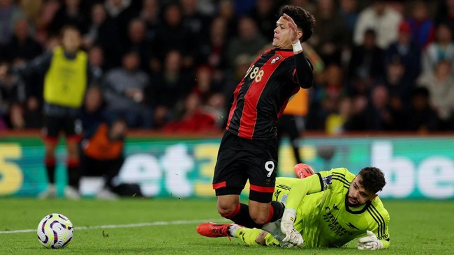 Arsenal menelan kekalahan dari Bournemouth dalam pertandingan Liga Inggris di Stadion Vitality, Sabtu (19/10) malam WIB.