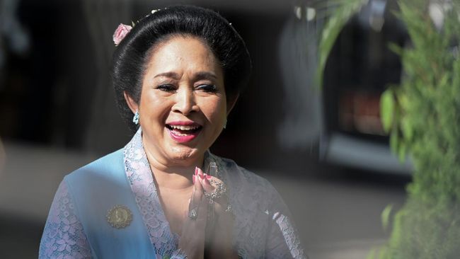 Titiek Soeharto Disebut Kirim Tumpeng ke Prabowo