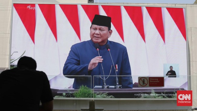 Presiden Indonesia, Prabowo Subianto, mengatakan pemerintah tak boleh bekerja untuk kerabat maupun dirinya sendiri.