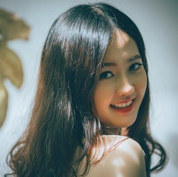 6 Rahasia Menjadi Perempuan Elegan dan Berkelas yang Membuatmu Terlihat Memesona