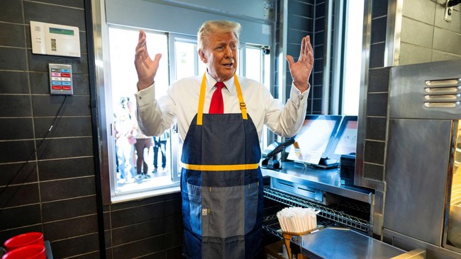 Donald Trump mengatakan bahwa ia "sangat yakin" akan memenangkan Pilpres 2024. Capres dari Partai Republik itu melawan Kamala Harris.