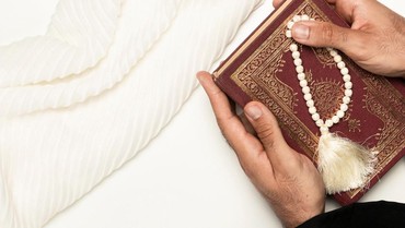 Bacaan Dzikir Malam Satu Suro