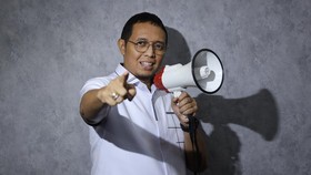 Hasan Nasbi Minta Maaf ke Prabowo, Janji Bantu Transisi PCO