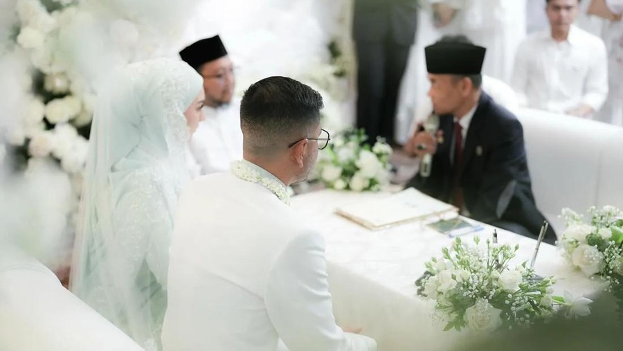 Irish Bella dan suami