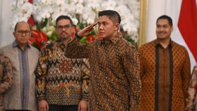 Seskab Mayor Teddy Tak Dilantik Bareng Menteri, Istana Buka Suara