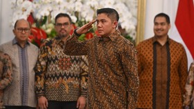Imbauan Seskab Mayor Teddy soal Kop Surat Dikirim ke Grup WA Menteri