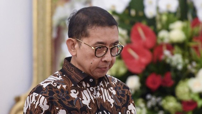 Menteri Kebudayaan Fadli Zon menyebut Inggris tak mau mengembalikan benda-benda berhistoris Indonesia nan sekarang tetap berada di Negara Raja Charles III tersebut.