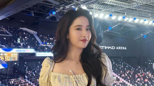 Cara Diet Pemeran Mulan Liu Yifei yang Bikin BB Turun 6,5 Kg dalam 5 Hari