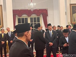 Isi Garasi Rp 6 Miliar Luhut yang Kini Jadi Ketua Dewan Ekonomi Nasional