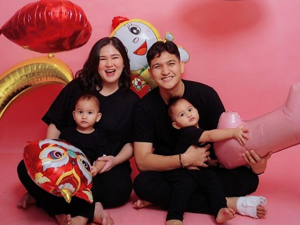 Cerita Masayu Clara Sempat Alami Baby Blues Usai Melahirkan Anak Kembar