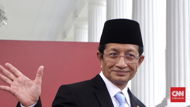 Pesan Menag Nasaruddin Umar Atas Terpilihnya Paus Leo XIV Menteri Agama Nasaruddin Umar mengucapkan selamat atas terpilihnya Paus Leo XIV. Ia berharap kepemimpinan baru ini membawa perdamaian dan kemanusiaan.