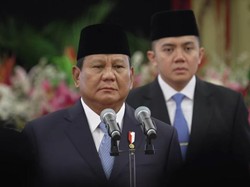 Prabowo Resmi Lantik 48 Menteri Kabinet Merah Putih