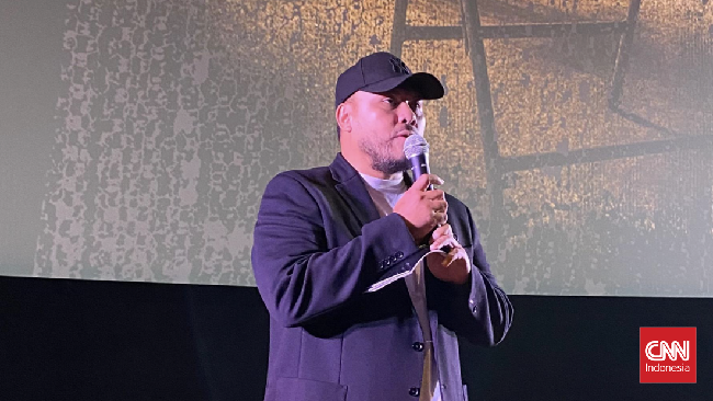 Joko Anwar memperkenalkan proyek film teranyarnya, yang kali ini disebut "keluar" dari film-film horor yang sudah dikenal luas oleh publik.