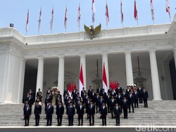 Santer Isu Reshuffle: Menteri, Petinggi Partai hingga Istana Bersuara