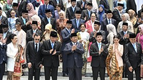 Menteri Prabowo Tiba di Adisucipto, Lanjut Jalan Darat ke Magelang