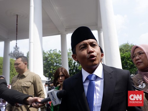 Penjelasan Menhut Raja Juli Main Domino Bareng Azis Wellang