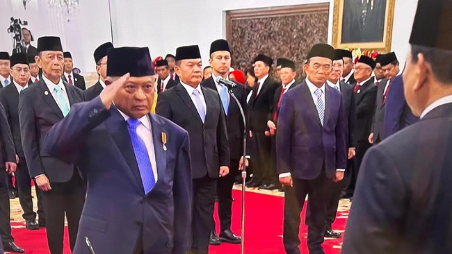 Prabowo-Gibran menunjuk Mantan Menteri ESDM dan Pertahanan, Purnomo Yusgiantoro, sebagai Penasehat Khusus Presiden untuk Urusan Energi.