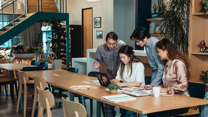 Ramai Perusahaan Pecat Pekerja Gen Z, Ini 10 Alasannya