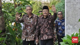 Mensos Pelajari Usul Demul Soal Vasektomi Syarat Terima Bansos
