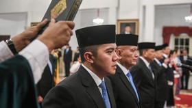 VIDEO: Posisi Mayor Teddy, Istana: Seskab di Bawah Kementerian Sekneg