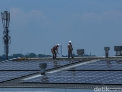 RI Mau Jadi Raja Panel Surya, Pasir Kuarsa Jadi Modal Utama