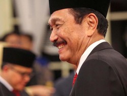 Cerita Luhut Berlatar TNI hingga Jadi Ketua Dewan Ekonomi Nasional
