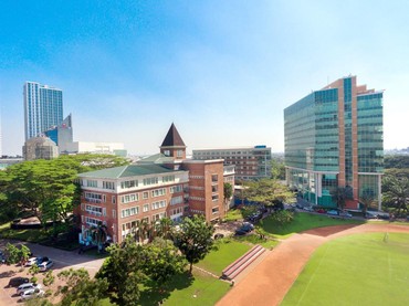 img-title Ini 4 Universitas Mewah dengan Biaya Kuliah Termahal, Salah Satunya Kampus Artis