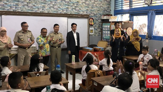 Pj Gubernur DKI Jakarta Teguh Setyabudi mengatakan nilai paket makanan uji coba program makan bergizi cuma-cuma hari ini di SDN 03 Menteng senilai Rp23 ribu.