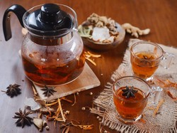 7 Minuman Sehat dan Hangat untuk Jaga Imun Saat Musim Hujan