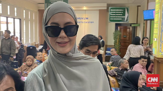 Paula Verhoeven disebut sulit bertemu anak-anak sejak proses cerai dari Baim Wong.
