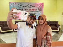 Beasiswa, Upaya Achmad Fauzi Wujudkan Mimpi Mahasiswa Sumenep Jadi Nyata