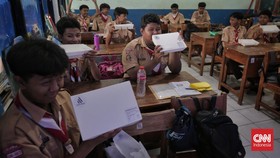 Prabowo Pikir Ulang Bantuan Asing di Makan Gratis Jika Berbentuk Utang